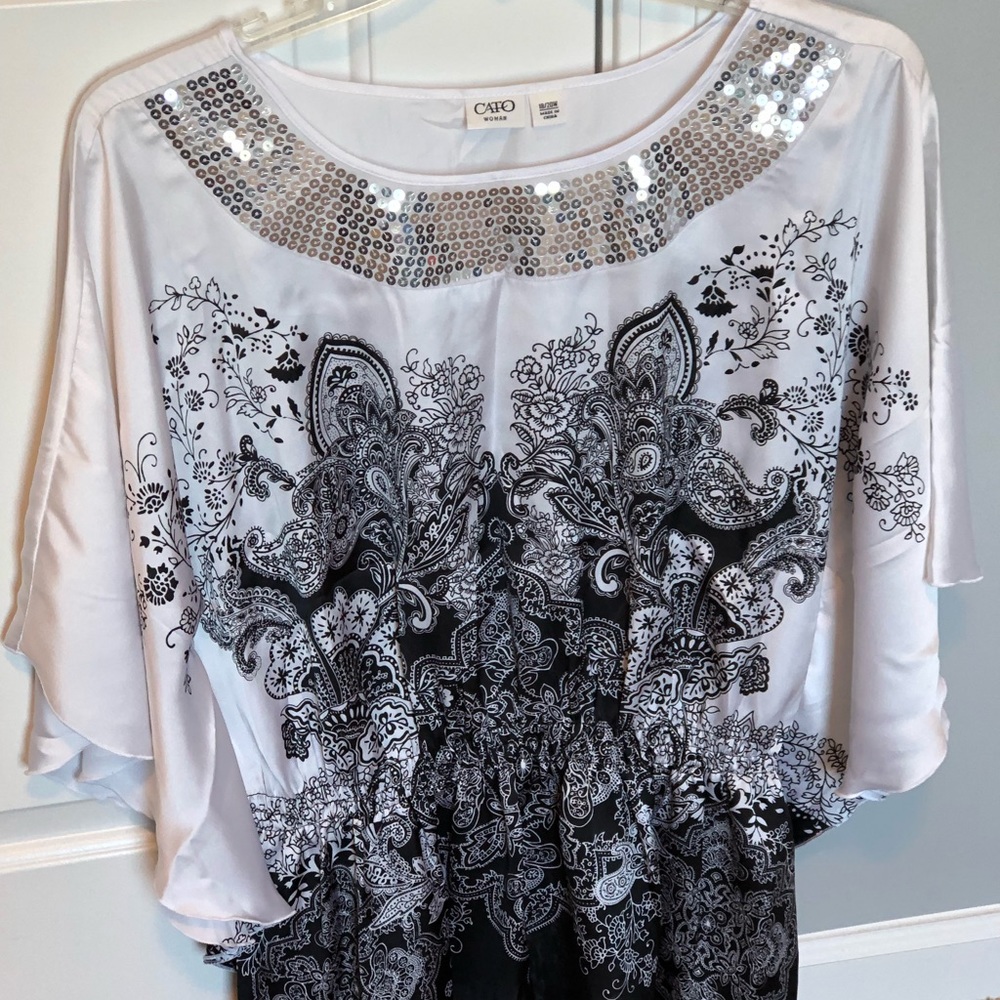 Cato Women's Plus Size Sequin Sparkle Top